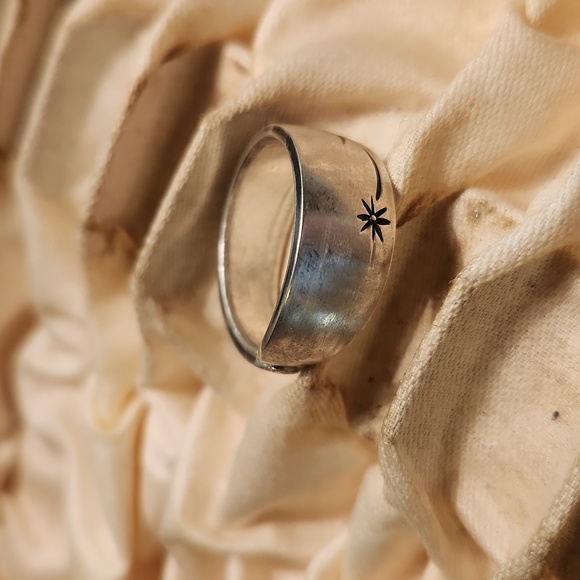 Artisan Made Antique Spoon Ring Sz 9 - Picture 3 of 8